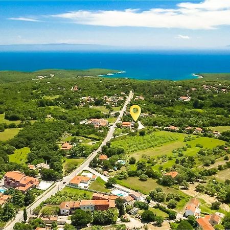 Holiday Home Liberta Krnica Exteriér fotografie