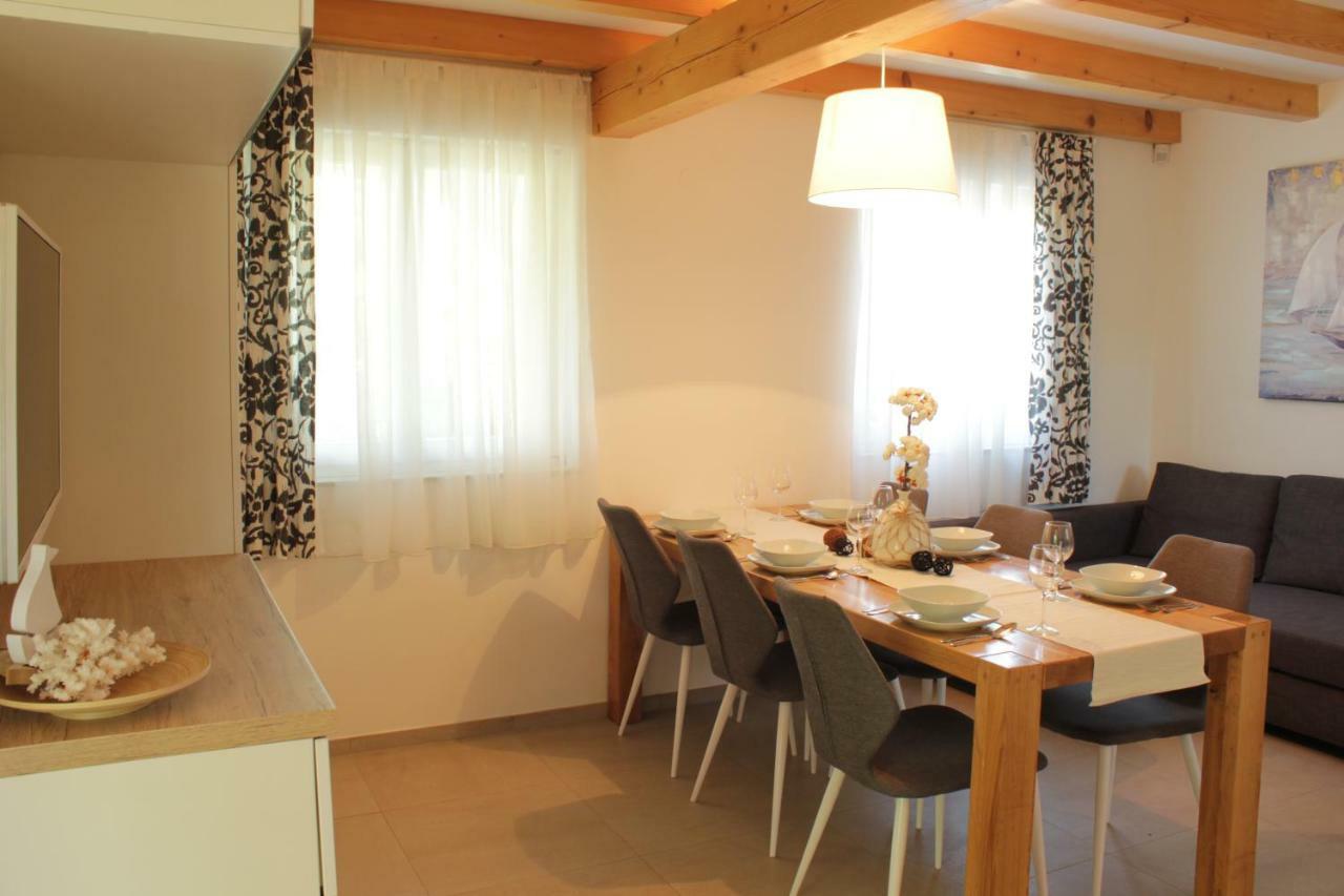 Holiday Home Liberta Krnica Exteriér fotografie